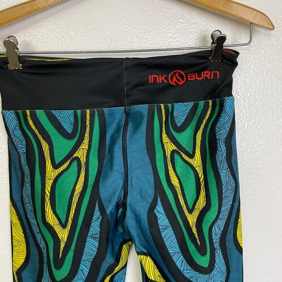 INKnBurn Womens Cropped Tights Size 6 Turtle Multi Run Jog Train Art Gym Workout - Picture 3 of 8